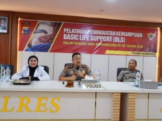 Polres Situbondo Gandeng IDI Latih Personel Kemampuan Basic Life Support