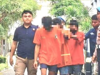 Komplotan Curanmor Bersenjata Airsoft Gun Digulung Polrestabes Surabaya, Beraksi di 5 Wilayah Berbeda   